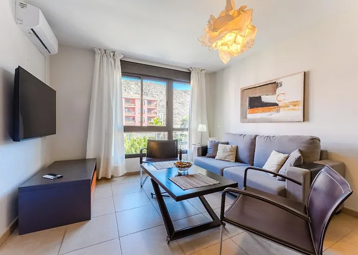 Apartment Paradise With Pools And Ac *