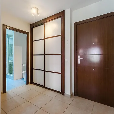 Paradise With Pools And Ac Palm-mar